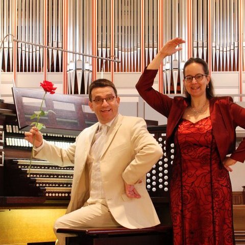 Orgel-Duo Lenz Die Orgel tanzt Foto Carsten Lenz Aussch quer